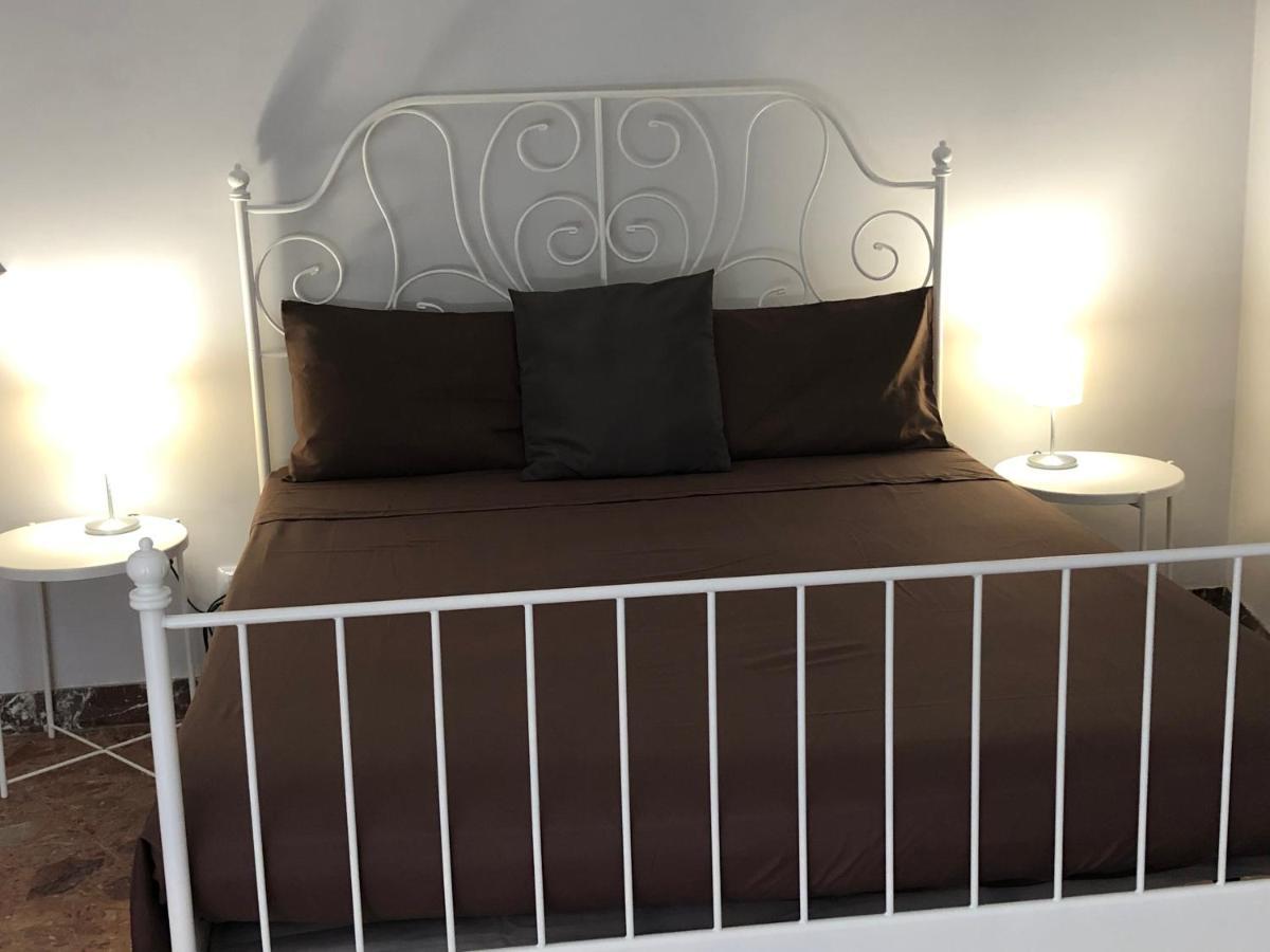 B&B Meliora Rooms Avola Exterior photo