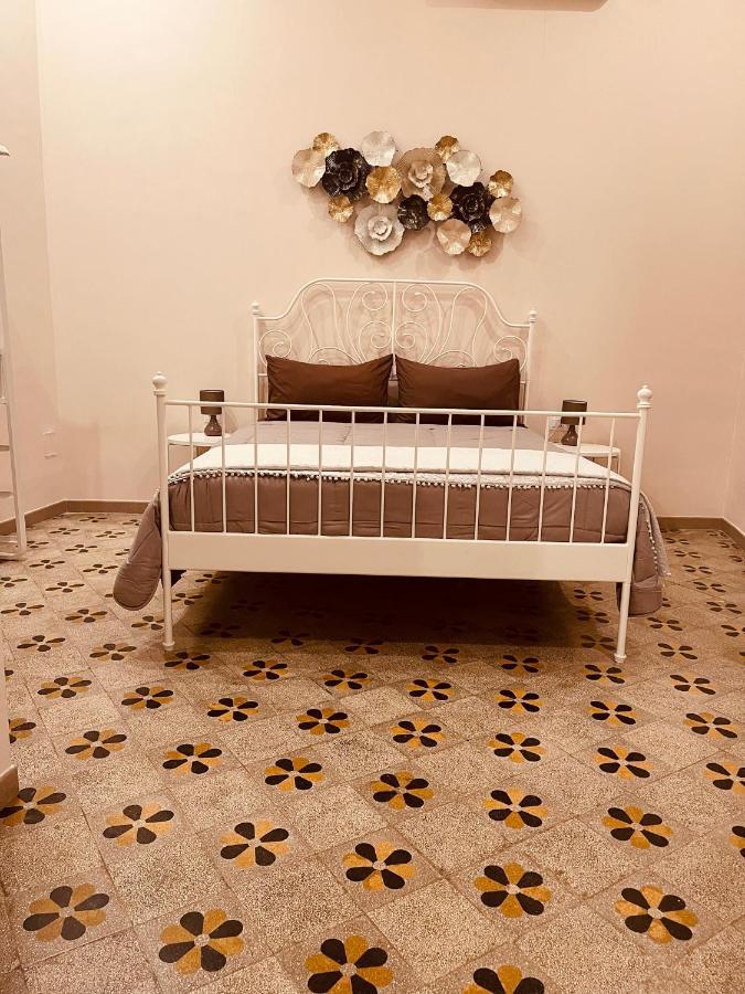 B&B Meliora Rooms Avola Exterior photo