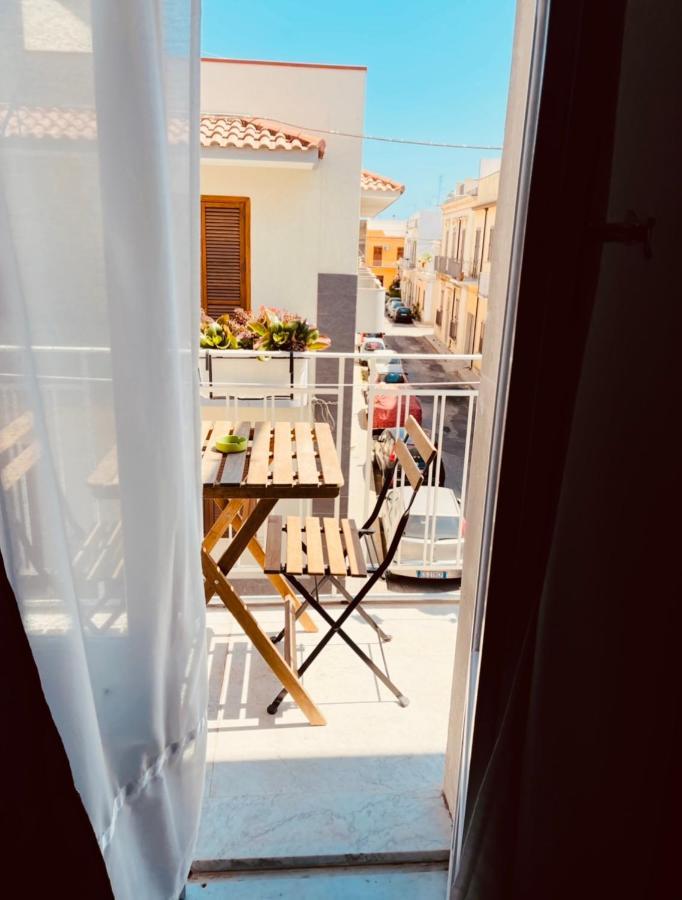 B&B Meliora Rooms Avola Exterior photo