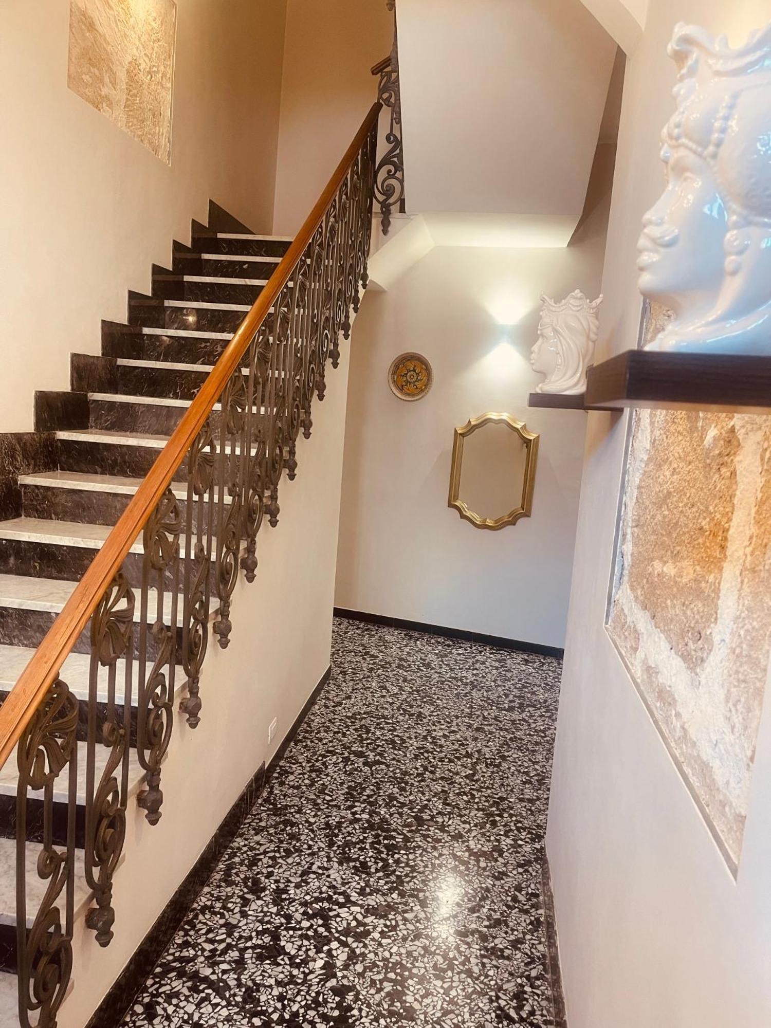 B&B Meliora Rooms Avola Exterior photo